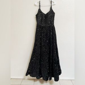 Black sequin floor-length ballgown with adjustable straps size 20